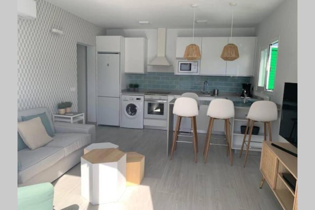 Renovated 2 Bedroom Bungalow In Playa Del Ingles Maspalomas  Exteriör bild